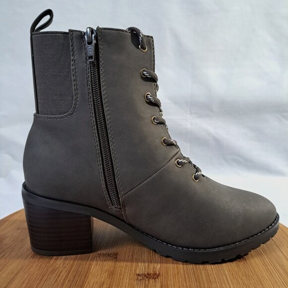 Avenue Size 8 Wide Evans Sloane Lace Up Ankle Boot Brown  Fit NWT - Picture 1 of 10